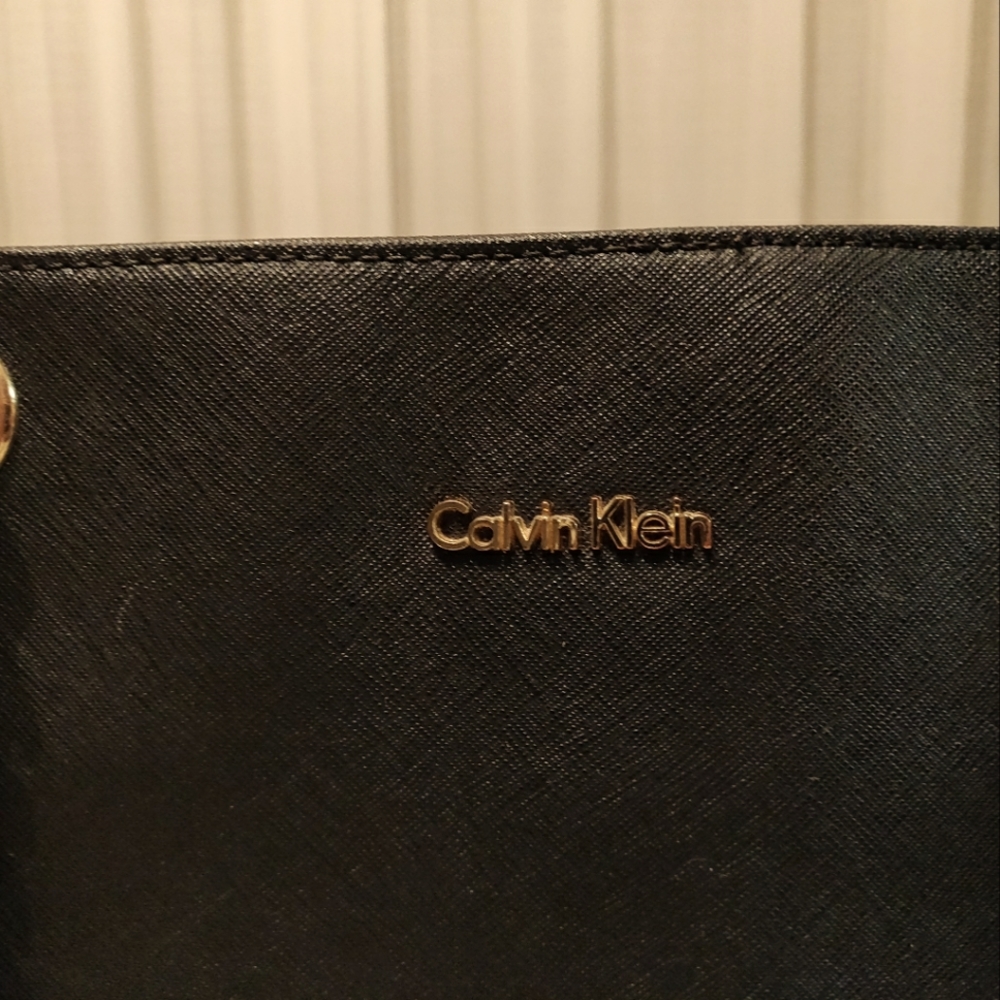 Calvin Klein Handbag - Picture 4 of 12